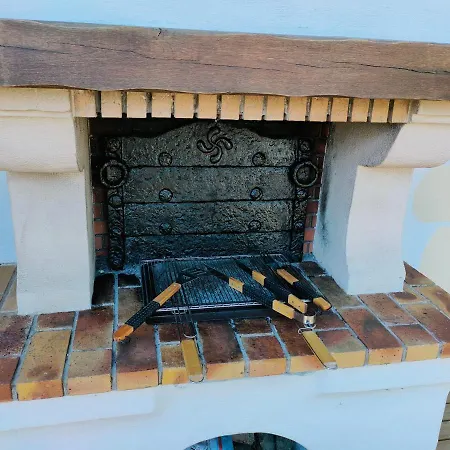 10pers Piscine Terrasse Barbecue Parking
